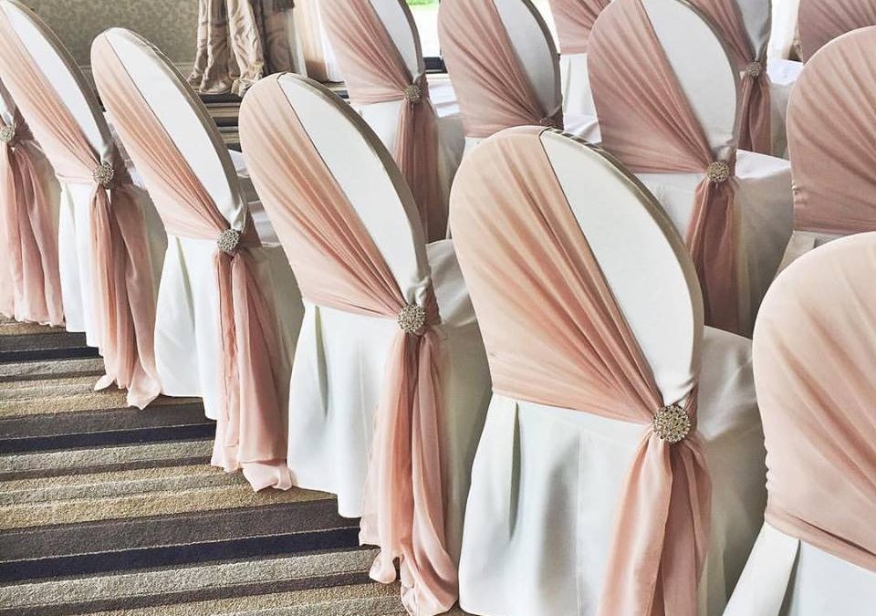 3 things to consider when choosing your Wedding colours
