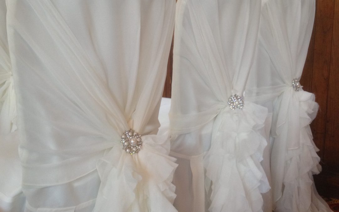3 things to consider when covering the chairs for your Wedding